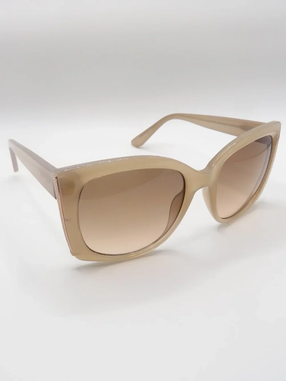 Guess New GF6169/S 57F Shiny Beige/Brown Gradient Sunglasses.